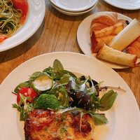 24/7 restaurant - 