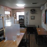そば処みの吉 - 店内
