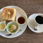Kotokoto Yaando Kotoko To Kafe - モーニングドリンク（440円＋税）
                        スペシャルモーニング（290円＋税）
