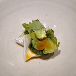 温石 - 焼津のエボ鯛と春菊の蒸し物