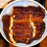 うなぎ家 しば福や - うなぎ上丼(５切＋ご飯の中に１切)アップ