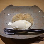 富小路 やま岸 - 牛乳アイス