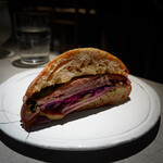 ASAKO IWAYANAGI SALON DE THE - 