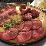 焼肉 神城 - タン（並塩タン、厚切りトモ塩タン、タンツラ）