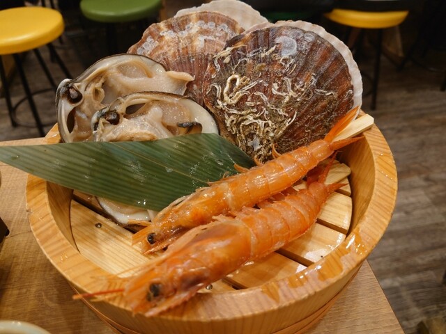 磯丸水産 河原町三条店のご予約 - 三条/居酒屋 | 食べログ