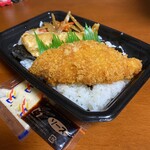 本家かまどや - 料理写真:のりタルタル弁当