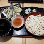 さぬき・むさし野うどん水織 - 野菜天もりうどん並 900円