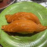 Nemurohanamaru - 生サーモン（374円）