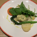 レフ アオキ - メイン肉は仔牛の舌のポシェ