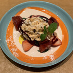 レフ アオキ - デザートはヌガーグラッセ