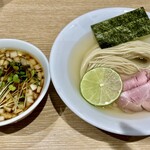 一番だしラーメン しんせん - 