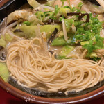 ラーメン工房 ふくや - 野菜とんこつラーメン（ハーフ）アップ