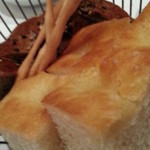 VIA Brianza - パンとグリッシーニ