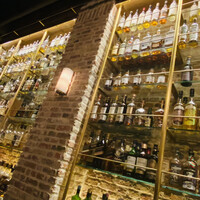 TOKYO Whisky Library - 