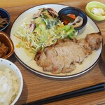 八海山みんなの社員食堂 - 