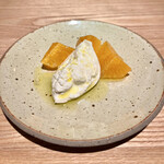 terzo - 愛媛県産 みかんとブラッティーナチーズの冷菜