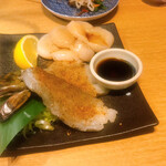 Sumibi Yakiniku Fushimiya Hidagyuu Bettei - 海鮮もありました。エビが美味しい