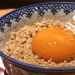 炭焼 おかげさん - 鳥そぼろ丼