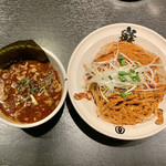 麺屋武蔵 巌虎 - 七味つけ麺 ¥950