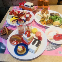 フォルク キッチン オールデイダイニング  - 