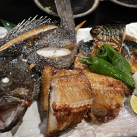海鮮原始焼 ろば炭魚 赤羽本店 - 