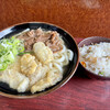 Tachibanaudon - 料理写真:肉ごぼう天うどん＋まぜめし