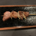 Muroran Yakitori Tori Ichi - 豚タン串