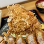 とんかつ 栄ちゃん - 玉ねぎフライ。甘くてやんわり。大好き