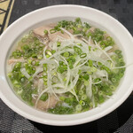 Betonamu Ryourikarakunai - 牛スジのフォーは柔らかい甘さのスープがいい。