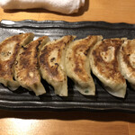 餃子バル タレ ギョウ - 特製焼き餃子:500円