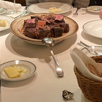 ウルフギャング・ステーキハウス 丸の内店 - 