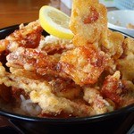 海人の台所 お魚屋 - ソフトシェルクラブ丼\850