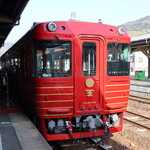 伊予灘ものがたり - １号車「茜（あかね）の章」(2023年3月)