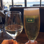 A16 - ランチについてるセットドリンク: 白ワイン+300円、生ビール+300円