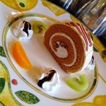 カフェ・グレコ - きな粉のロールケーキ