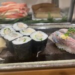 Azumazushi - こはだ細巻と、あじ。