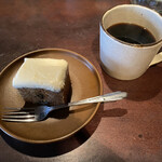 Negombo33 - 同率１位の美味しいコーヒーと、美味しいキャロットケーキ