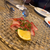 grigio la tavola - 