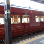 伊予灘ものがたり - ２号車「黄金（こがね）の章」(2023年3月)