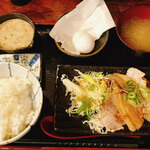 裏恵比寿　自然生村 - トロ豚の炙り焼き膳