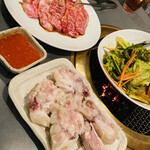 Yakiniku Hausu - 