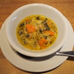 スガハラ - 豆（イタリア 白いんげん豆 & 米沢 あおばた豆）と野菜のスープ