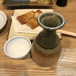 手打ちそばちくま - 朝日山、ぬる燗 