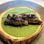 ラトリエ・ドゥ・ノト - 鯖を小松菜と海藻のクレープで包んで