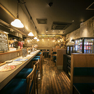 喧騒から離れた異空間が西中島に・・・