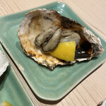 かきカツオ - お通しの焼き牡蠣