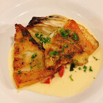 ビストロ カフェ デリ ポキナ369 - 金目鯛のポワレ