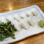 きそば 柏屋 - 板わさ　550円(税込み)