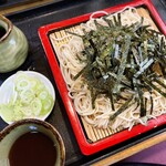 きそば 柏屋 - ざる蕎麦700円。海苔たっぷり。