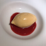 マッシュルーム - 生姜のアイス ルバーフのコンポート